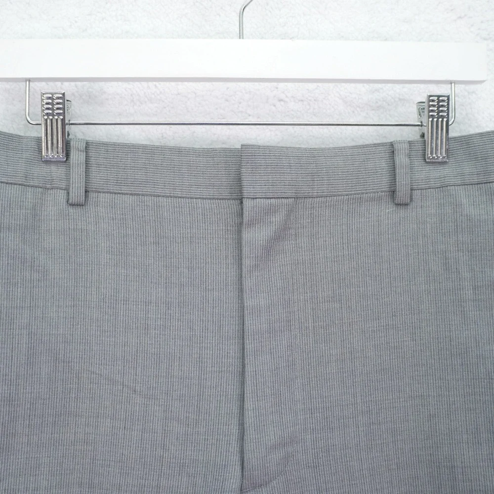 Banana Republic Wool Dress Pants Gray Striped Modern Fit 34 / 29.5 High Rise Fla